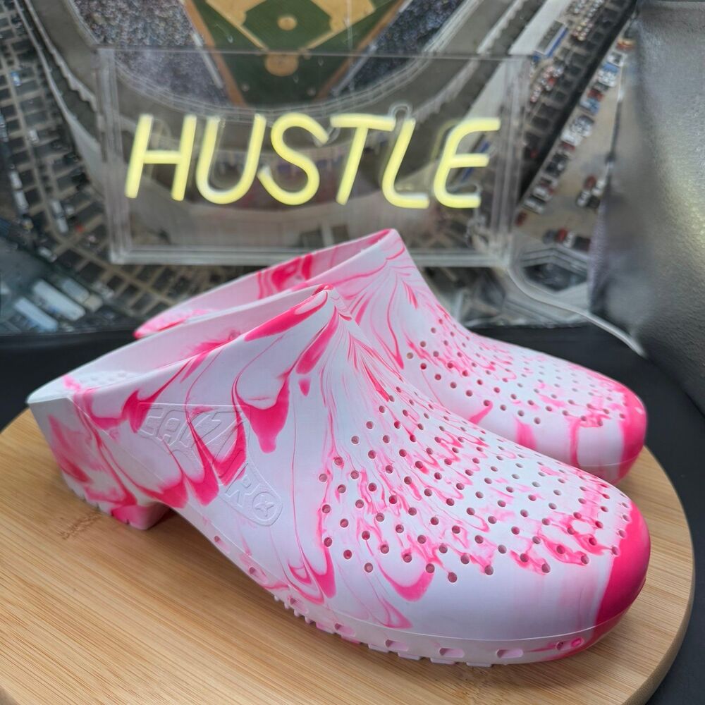 Calzuro Classic With Holes Pink/White Fancy EU 40-41